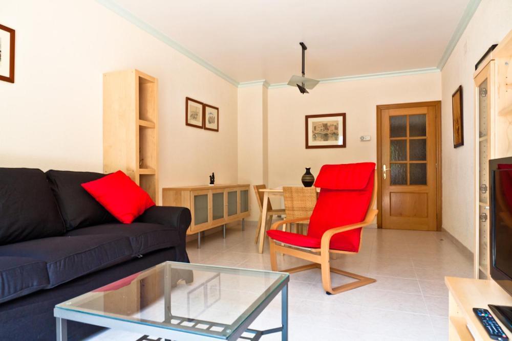 Casa Con Jardin-wifi Free L' Escala
