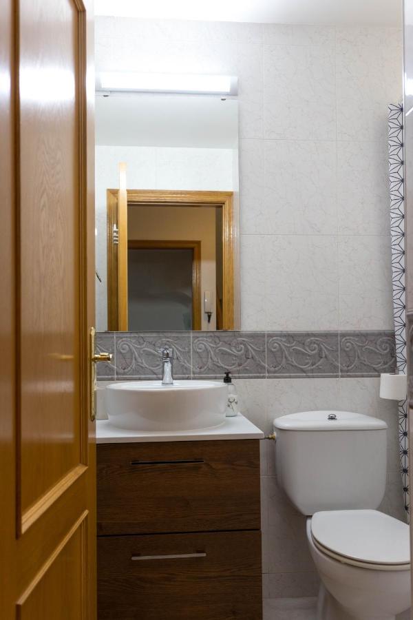 Casa Con Jardin-wifi Free Ferienhaus